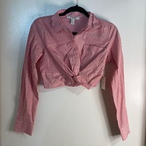 Forever 21 long sleeve crop red striped shirt!